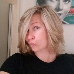 Meet your Posher, Amanda